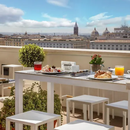 The Independent Szálloda 4*