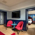 Hotel The Independent