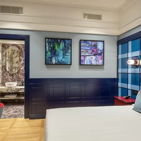 The Independent Hotell 4*