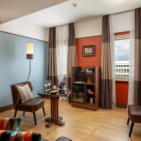 The Independent Hotell 4*