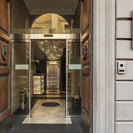 The Independent Hotell