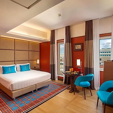 The Independent 4*