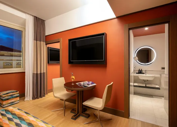 Hotel The Independent