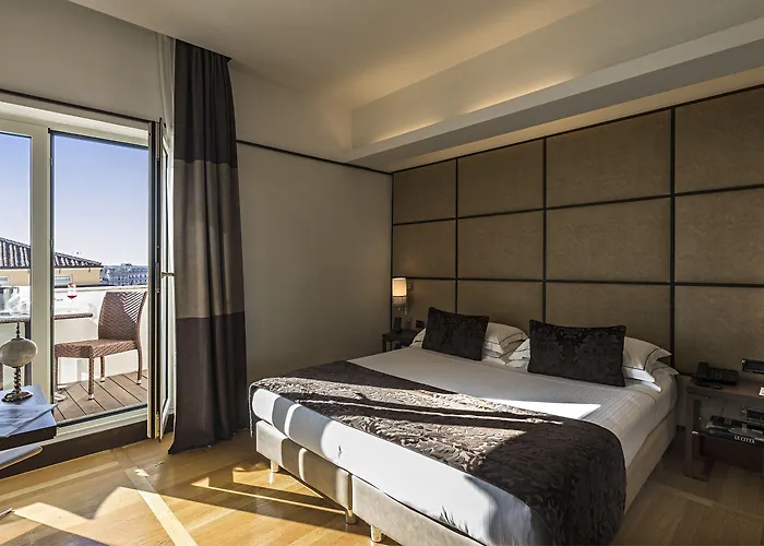 Hotel The Independent 4*